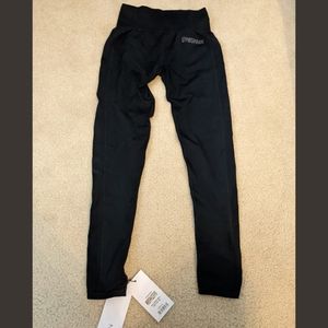 NWT Gymshark Breeze Seamless leggings - Small